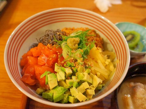 切ってのっけるだけの載っけ丼